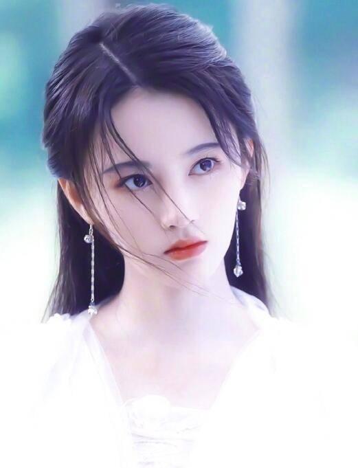 爆料鞠婧祎被圈内艺人追,揭秘明星背后的情感纠葛”  第1张