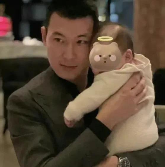 娱乐圈吃瓜爆料窦骁,娱乐圈新恋情引发热议 第3张 娱乐圈吃瓜爆料窦骁,娱乐圈新恋情引发热议 第3张