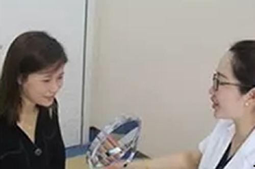 整形医生试图爆料视频,揭秘整形行业内幕,视频爆料引发热议