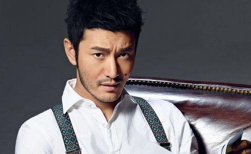 猪皮叔爆料黄晓明视频,独家爆料背后的真相  第3张 猪皮叔爆料黄晓明视频,独家爆料背后的真相  第3张