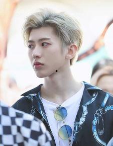 蔡徐坤最新爆料研究会,最新爆料研究会背后的故事与秘密  第3张